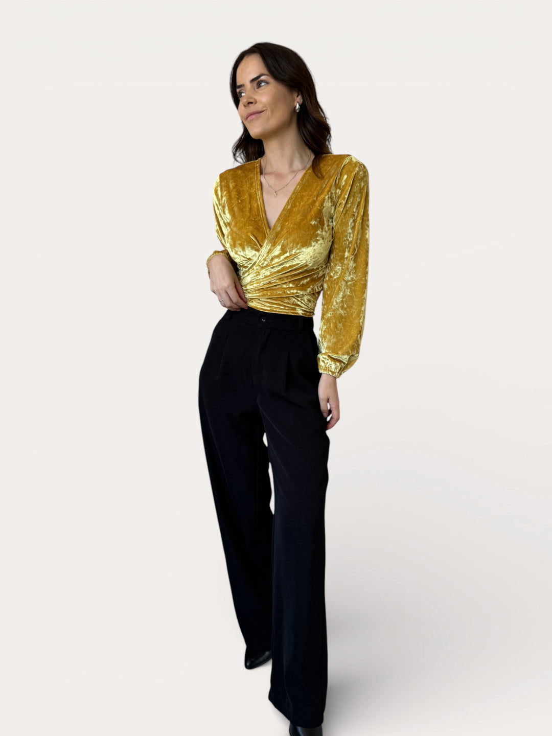 Top Cami velvet amarillo