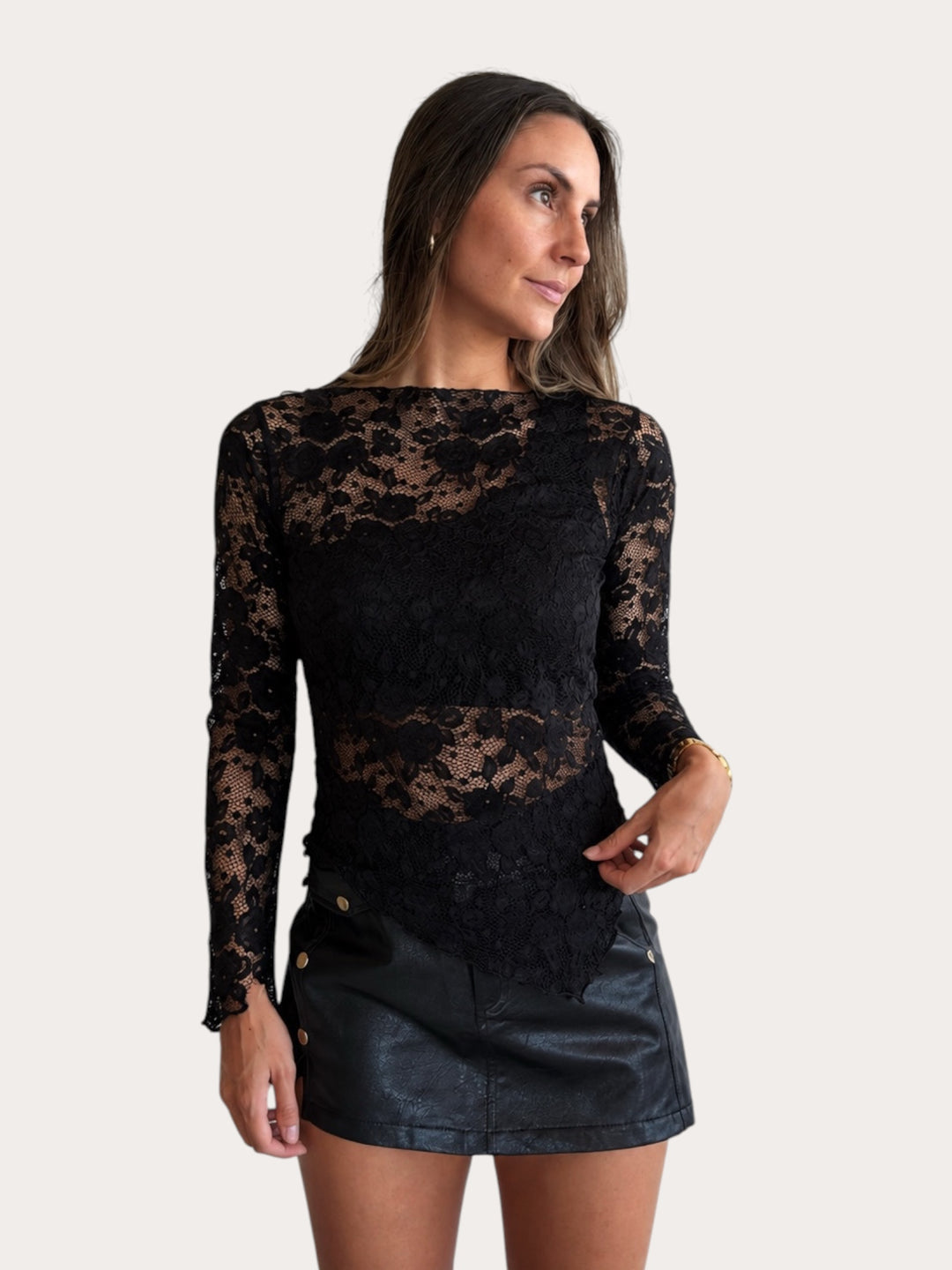 Top Saika